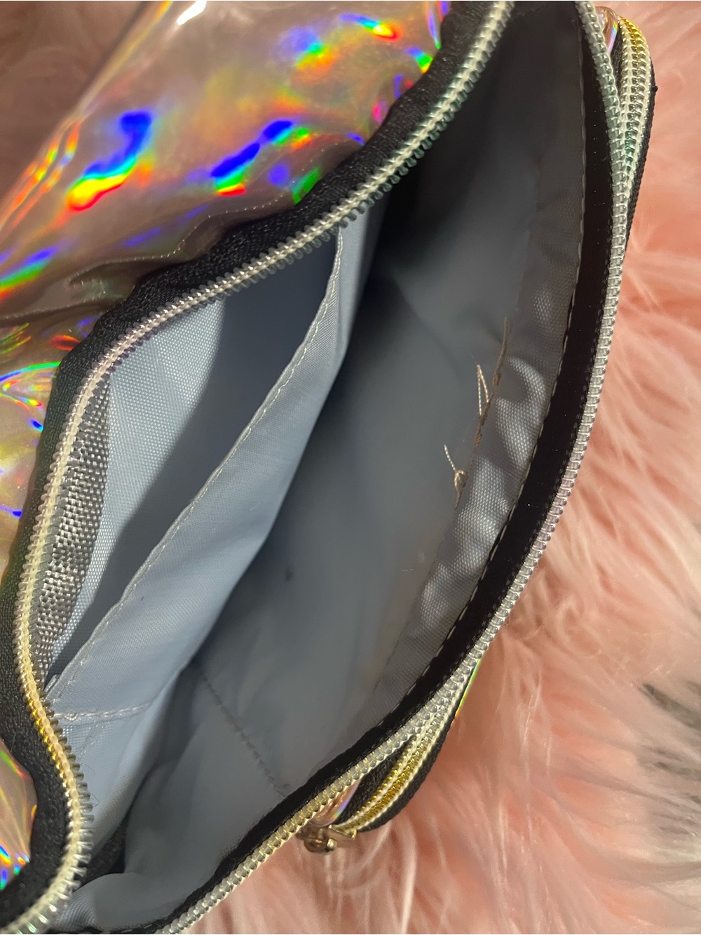 Holographic Iridescent Fanny Pack - Multi-Color - Picture 8 of 9